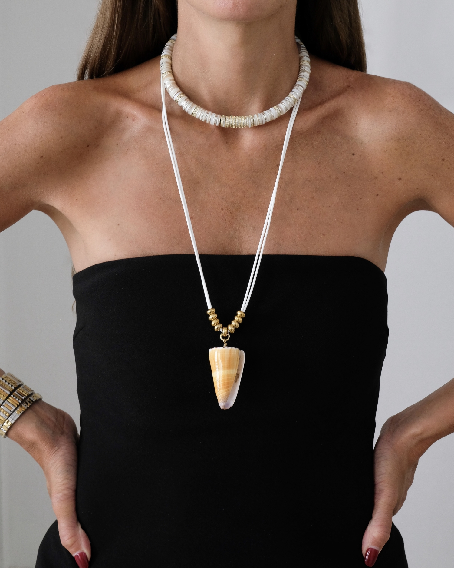 Collier Shell Conus