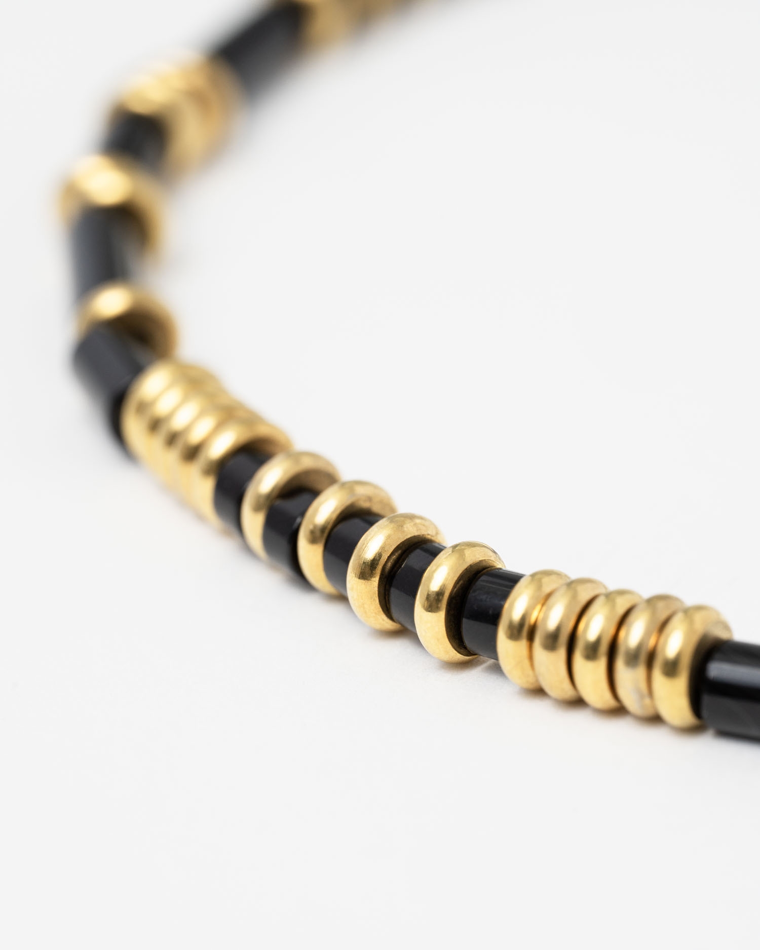 Collier Yara Black