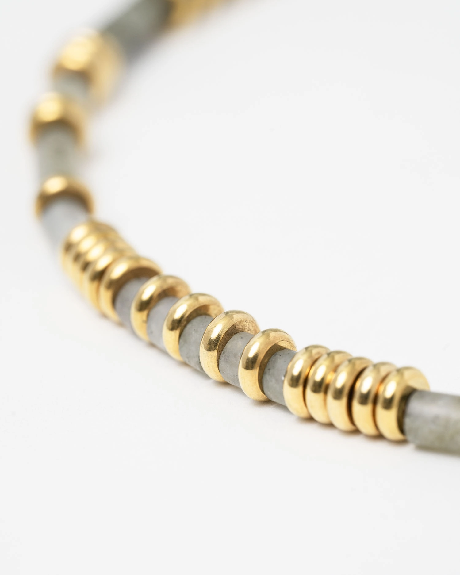 Collier Yara Gris