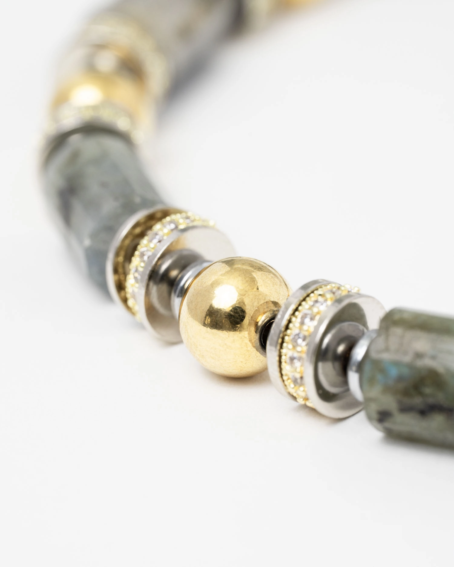 Collier Athéna Grey