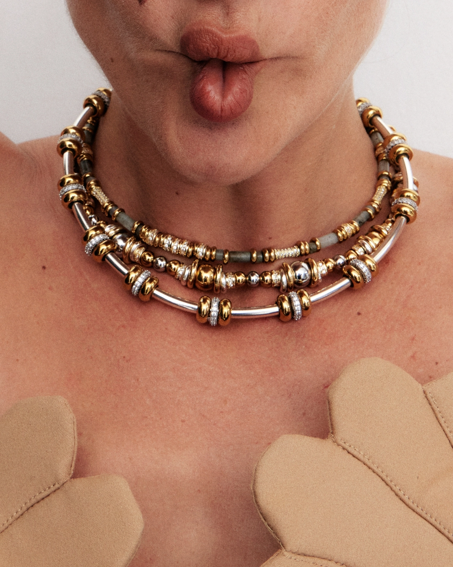 Collier Yara Shiny Gris